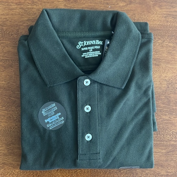 TWO St. John's Bay Men's Polo Shirts - dark green & dark blue, size Large - Picture 2 of 5